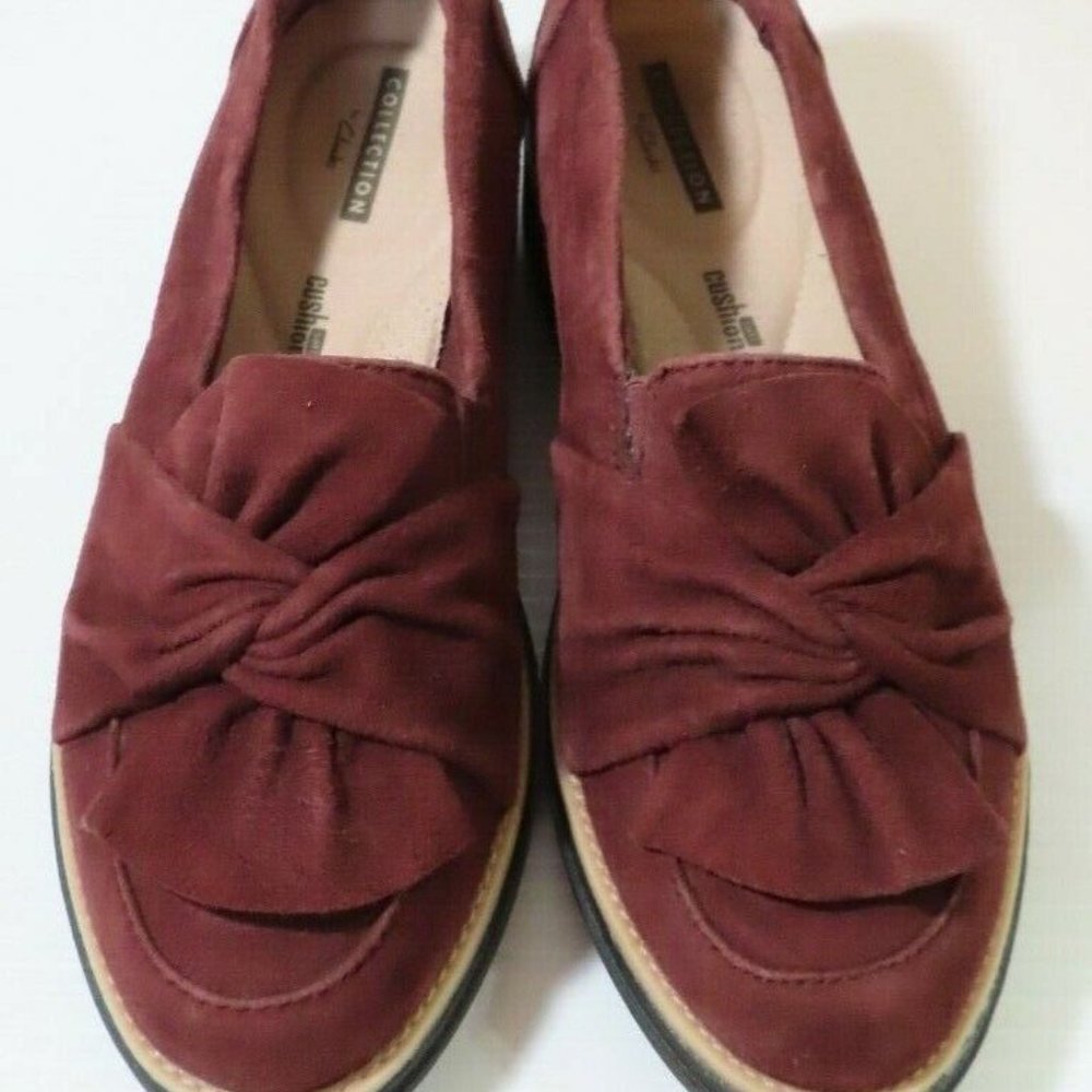 Women's Clarks Sharon Dasher knotted slip on loafer Aubergine suede sz 5.5